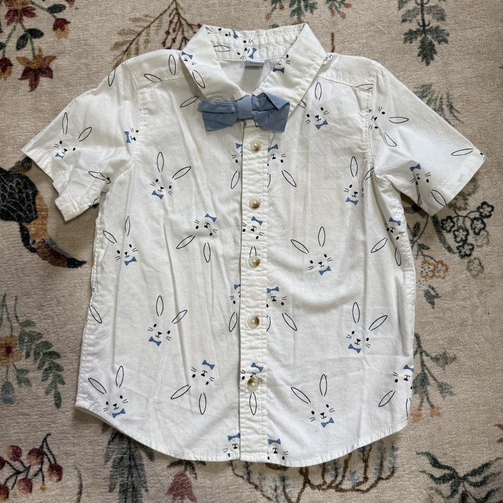 Old navy Kids White Bunny Print Shirt with Blue Bow Tie 3T